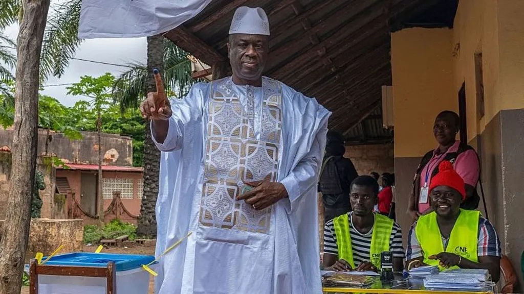 Guinea-Bissau voters back constitution expanding presidential powers