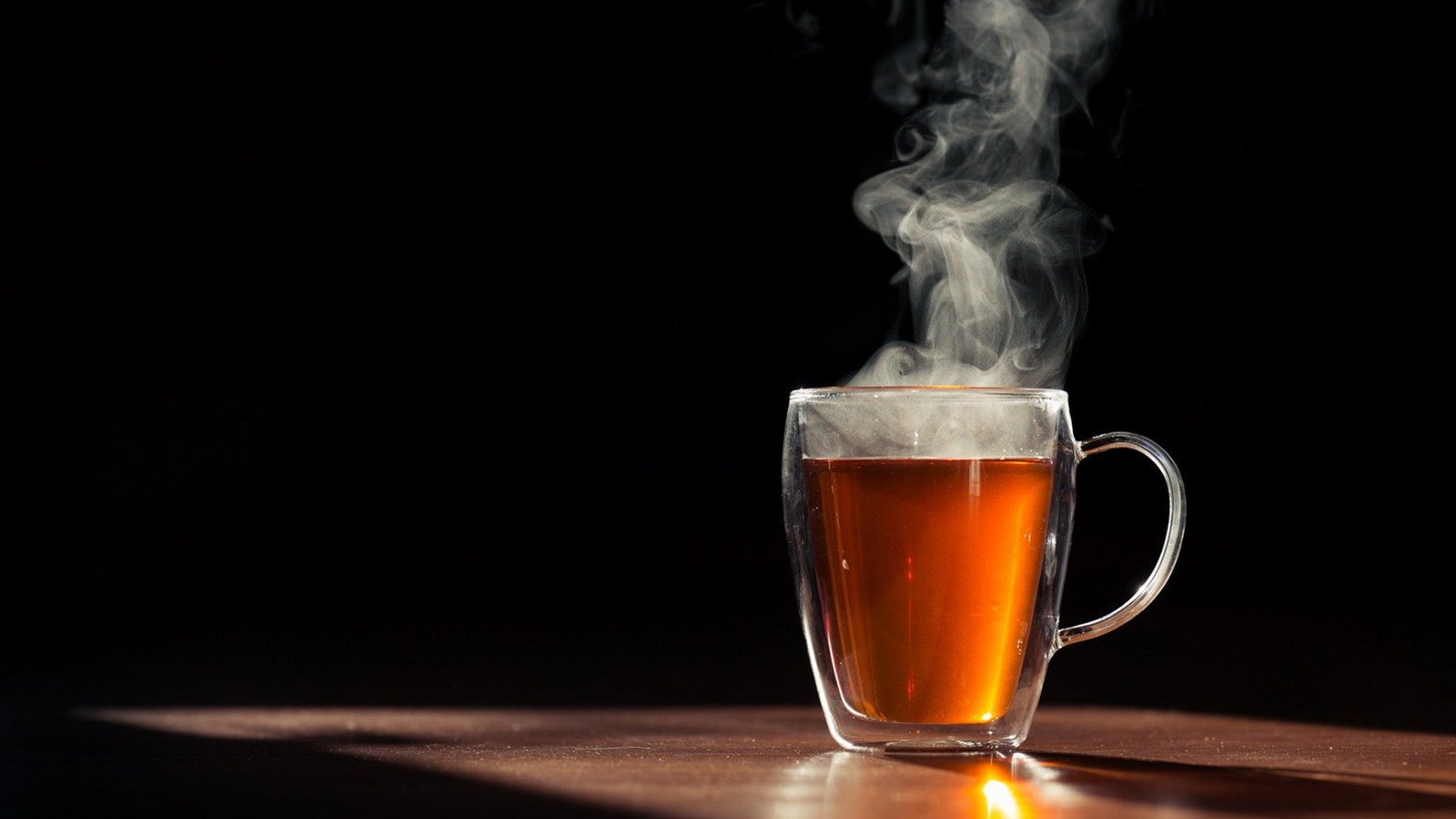 UK study warns of possible cancer risk from very hot drinks